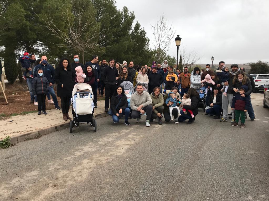 UN ARBOL POR CADA NACIMIENTO